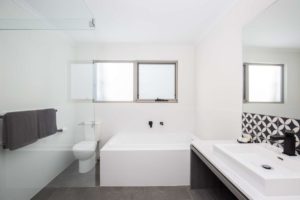 Lakeside Villa 3 Bedroom