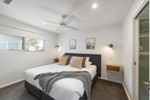 Lakeside Villa 3 Bedroom-main bedroom